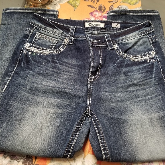 New with tags, cute capris pants - Picture 3 of 3